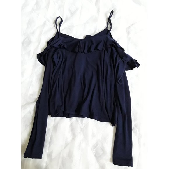 Adjustable Cold Should Long Sleeve Top - Picture 3 of 5